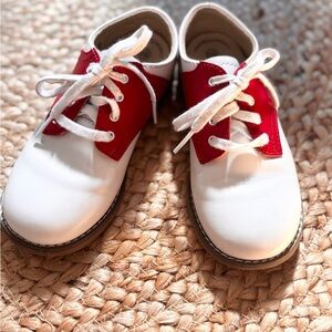 Boys Footmates Classic Red and White Kids Shoes Size 10.5